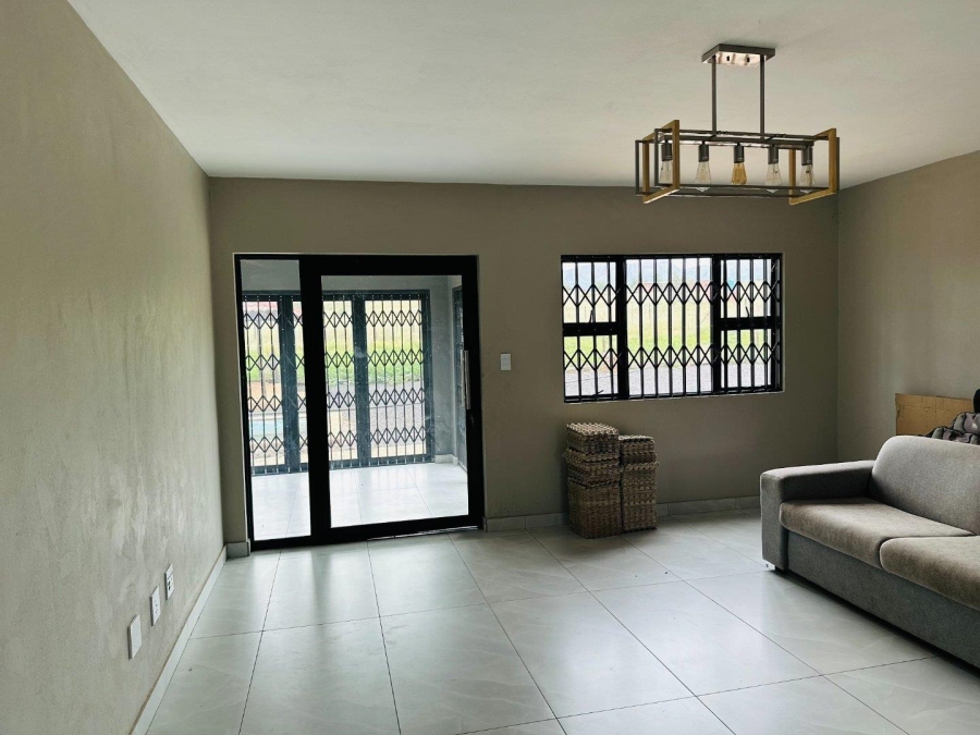 4 Bedroom Property for Sale in Hartbeespoort North West